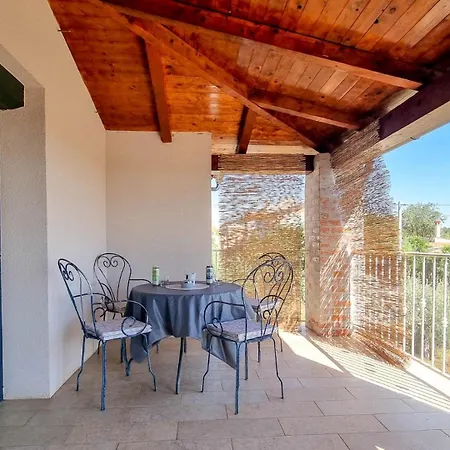 Ines A5 * Novigrad Istria