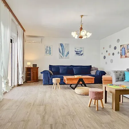 Ines A5 * Novigrad Istria
