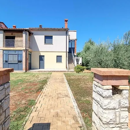 Ines A5 Novigrad (Istria)