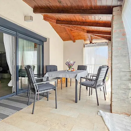 Apartment Ines A5 Novigrad (Istria)