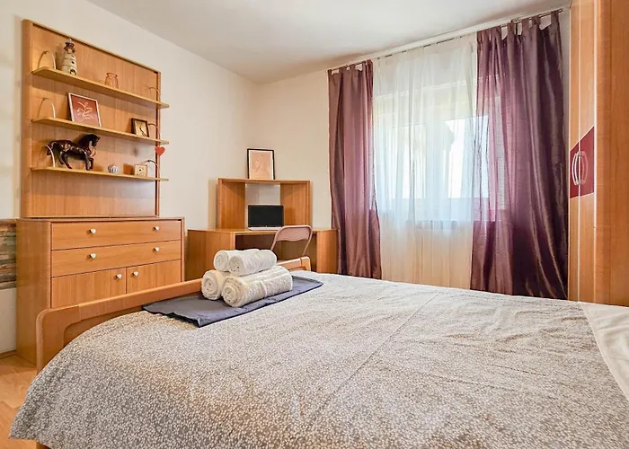 Ines A5 Novigrad (Istria)